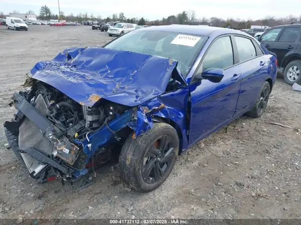 KMHLM4AG7PU478404 2023 HYUNDAI ELANTRA - Image 2