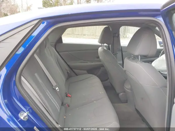 KMHLM4AG7PU478404 2023 HYUNDAI ELANTRA - Image 8