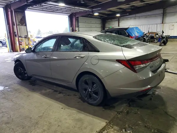 KMHLM4AG7PU480380 2023 HYUNDAI ELANTRA - Image 2