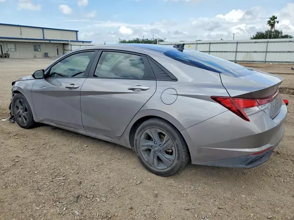 KMHLM4AG7PU481190 2023 HYUNDAI ELANTRA - Image 2
