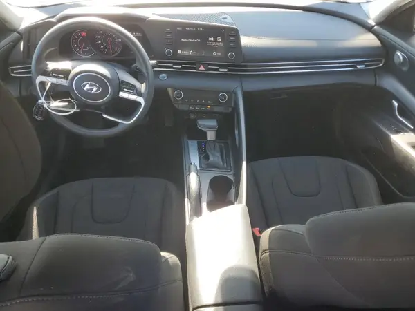 KMHLM4AG7PU485482 2023 HYUNDAI ELANTRA - Image 8