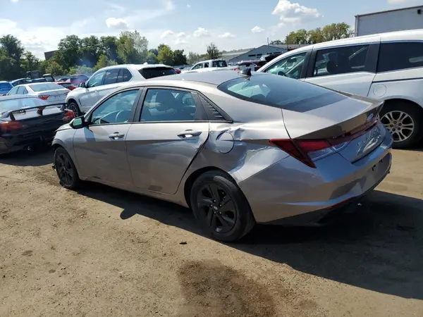 KMHLM4AG7PU490715 2023 HYUNDAI ELANTRA - Image 2
