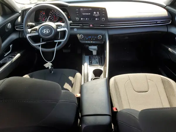 KMHLM4AG7PU490715 2023 HYUNDAI ELANTRA - Image 8