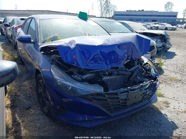 KMHLM4AG7PU502779 2023 HYUNDAI ELANTRA - Image 1