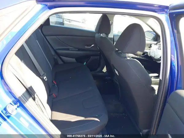 KMHLM4AG7PU513720 2023 HYUNDAI ELANTRA - Image 8