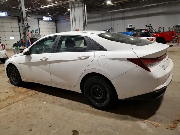 KMHLM4AG7PU529979 2023 HYUNDAI ELANTRA - Image 2
