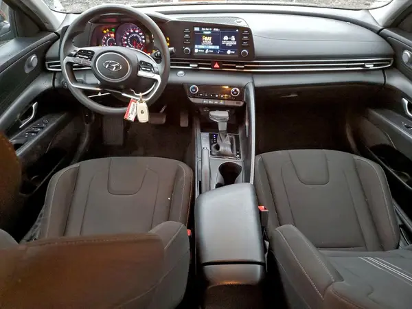 KMHLM4AG7PU533501 2023 HYUNDAI ELANTRA - Image 8