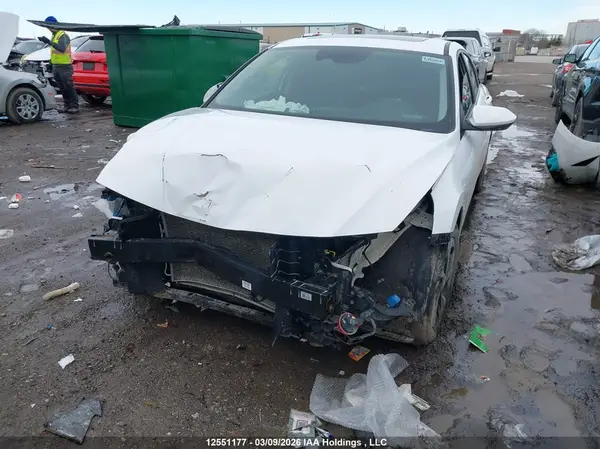 KMHLM4AG7PU536768 2023 HYUNDAI ELANTRA - Image 2