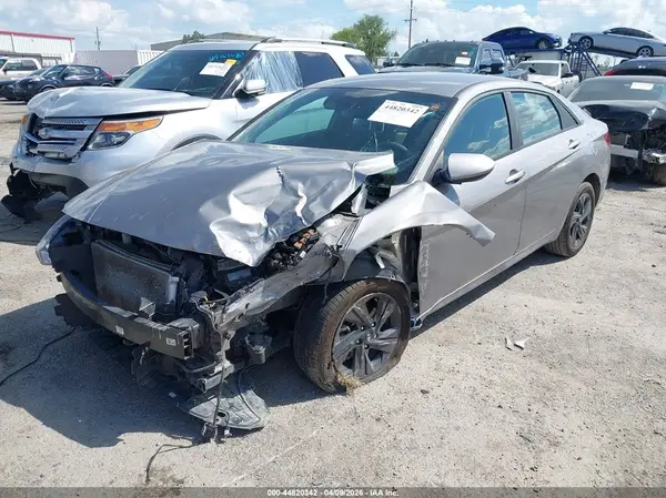 KMHLM4AG7PU543963 2023 HYUNDAI ELANTRA - Image 2