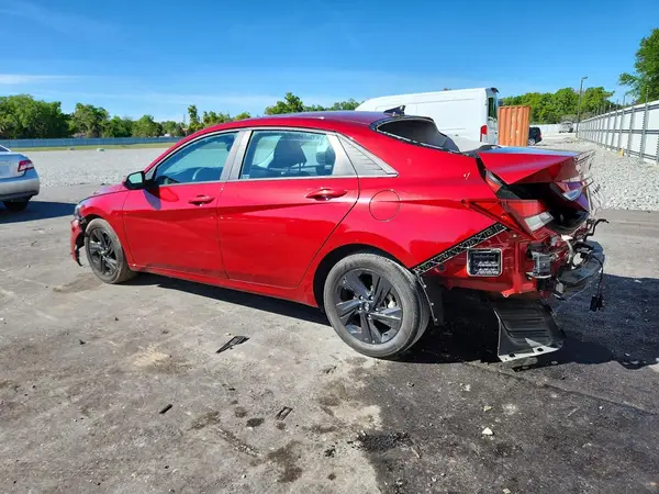 KMHLM4AG7PU575683 2023 HYUNDAI ELANTRA - Image 2