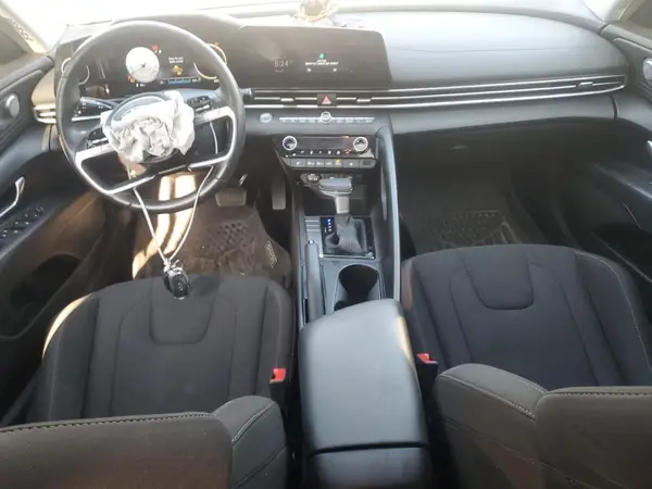 KMHLM4AG7PU578633 2023 HYUNDAI ELANTRA - Image 8