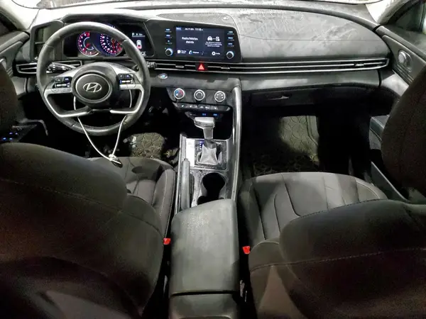 KMHLM4AG7PU584593 2023 HYUNDAI ELANTRA - Image 8