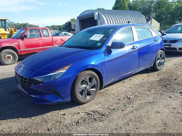 KMHLM4AG7PU587008 2023 HYUNDAI ELANTRA - Image 2