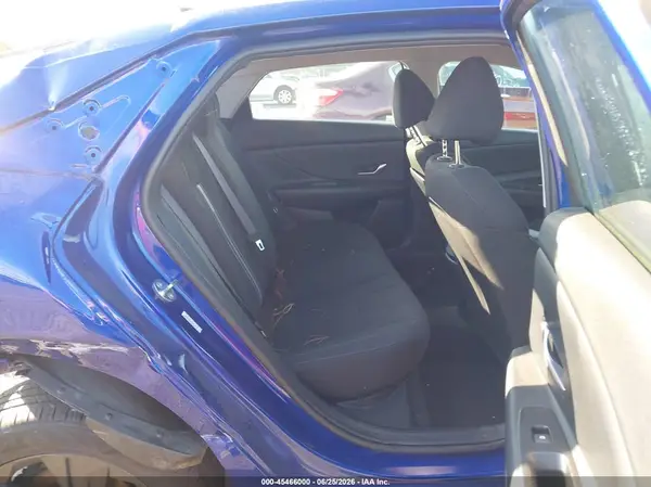 KMHLM4AG7PU587008 2023 HYUNDAI ELANTRA - Image 8