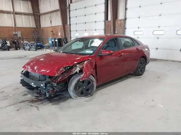 KMHLM4AG7PU588515 2023 HYUNDAI ELANTRA - Image 2