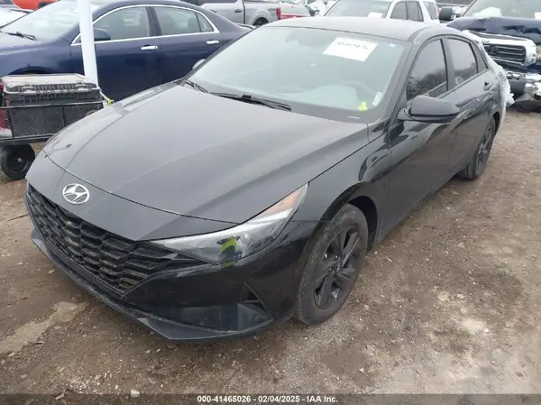 KMHLM4AG7PU596193 2023 HYUNDAI ELANTRA - Image 2