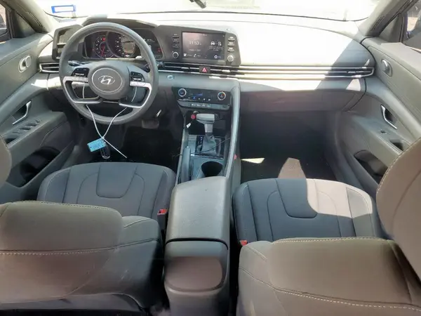 KMHLM4AG7PU603725 2023 HYUNDAI ELANTRA - Image 8