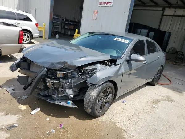 KMHLM4AG7PU607709 2023 HYUNDAI ELANTRA - Image 1