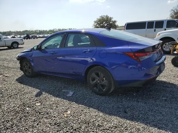 KMHLM4AG7PU609279 2023 HYUNDAI ELANTRA - Image 2
