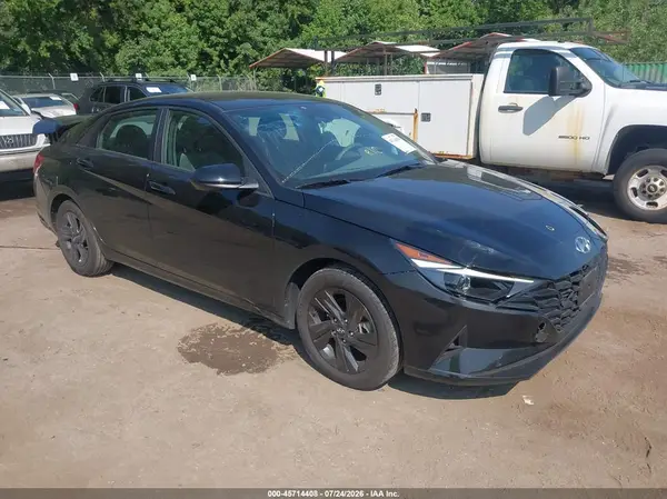 KMHLM4AG7PU617916 2023 HYUNDAI ELANTRA - Image 1