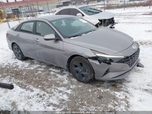 KMHLM4AG7PU627183 2023 HYUNDAI ELANTRA - Image 1