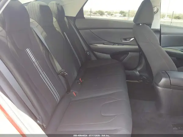 KMHLM4AG8MU068545 2021 HYUNDAI ELANTRA - Image 8
