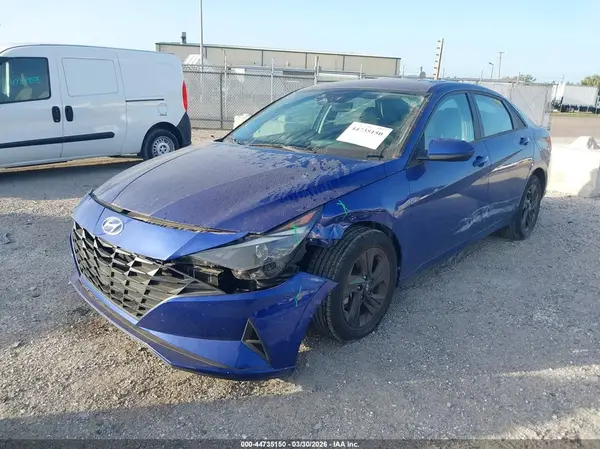 KMHLM4AG8MU093185 2021 HYUNDAI ELANTRA - Image 2