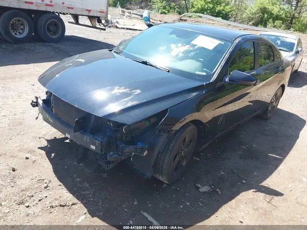 KMHLM4AG8MU111040 2021 HYUNDAI ELANTRA - Image 2