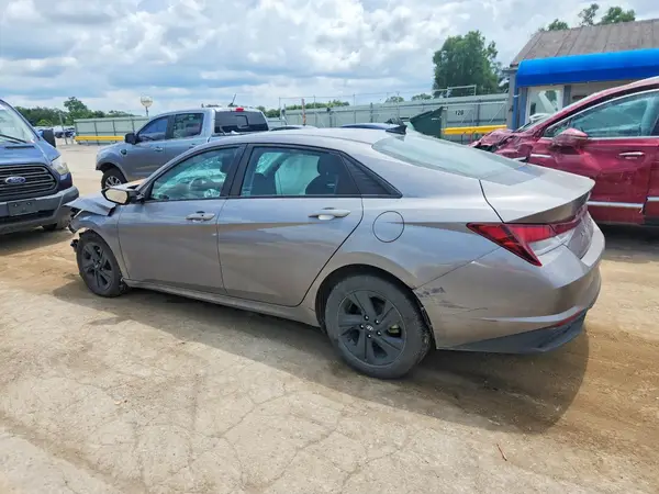 KMHLM4AG8MU122667 2021 HYUNDAI ELANTRA - Image 2