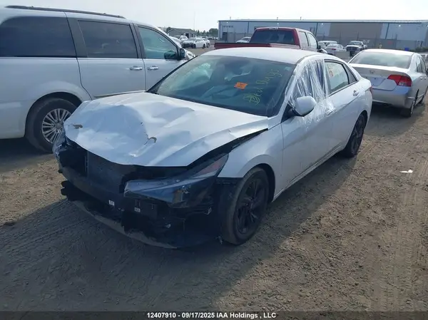 KMHLM4AG8MU123284 2021 HYUNDAI ELANTRA - Image 2