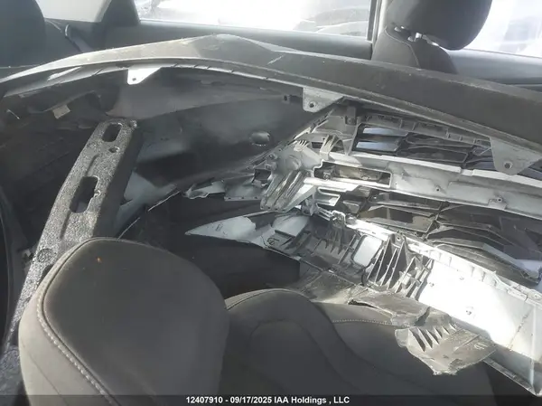 KMHLM4AG8MU123284 2021 HYUNDAI ELANTRA - Image 8
