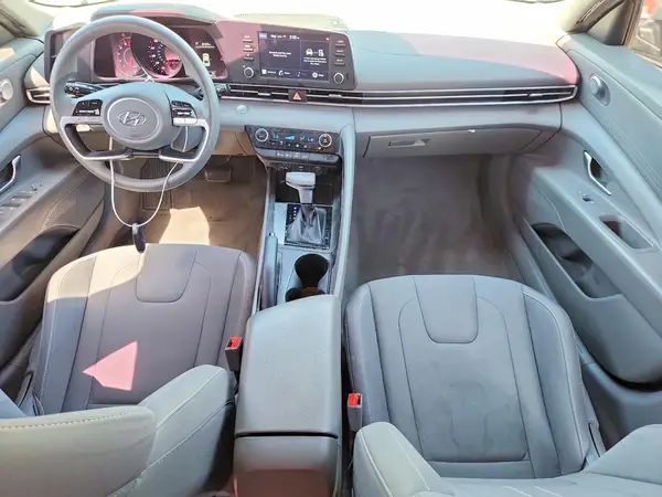KMHLM4AG8MU127335 2021 HYUNDAI ELANTRA - Image 8