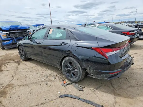 KMHLM4AG8MU131031 2021 HYUNDAI ELANTRA - Image 2