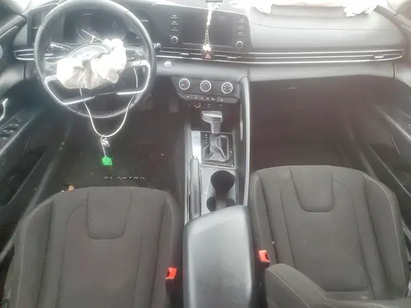 KMHLM4AG8MU137699 2021 HYUNDAI ELANTRA - Image 8