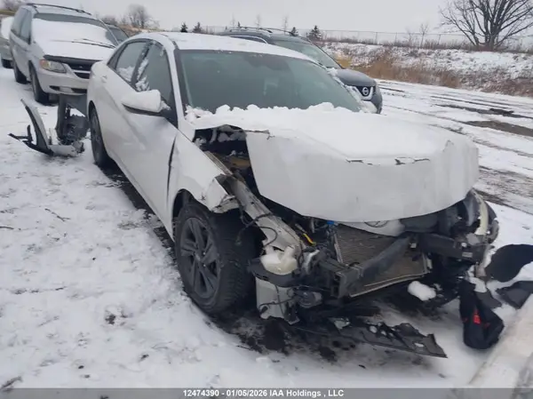 KMHLM4AG8MU140778 2021 HYUNDAI ELANTRA - Image 1
