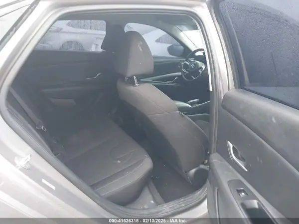 KMHLM4AG8MU156589 2021 HYUNDAI ELANTRA - Image 8