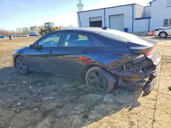 KMHLM4AG8MU158035 2021 HYUNDAI ELANTRA - Image 2