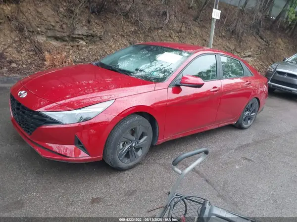 KMHLM4AG8MU210358 2021 HYUNDAI ELANTRA - Image 2
