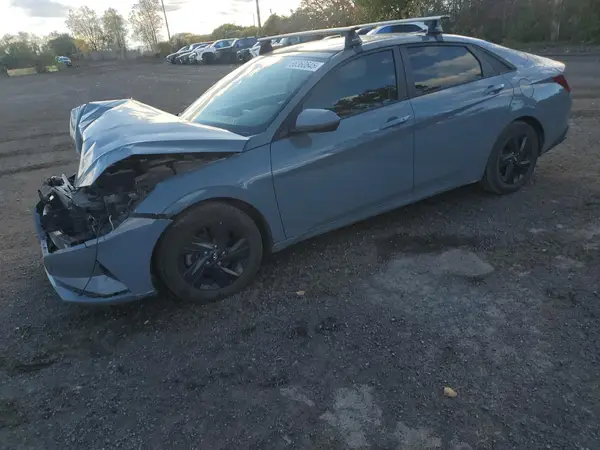 KMHLM4AG8NU225797 2022 HYUNDAI ELANTRA - Image 1