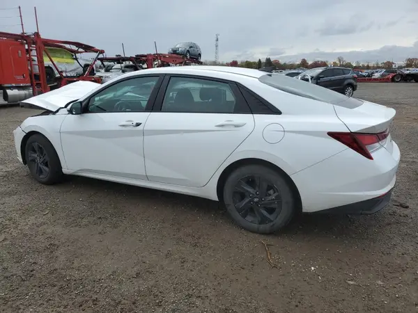 KMHLM4AG8NU226559 2022 HYUNDAI ELANTRA - Image 2