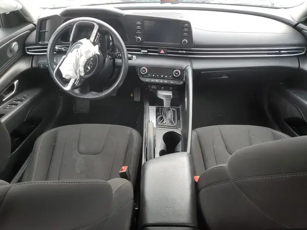 KMHLM4AG8NU226559 2022 HYUNDAI ELANTRA - Image 8