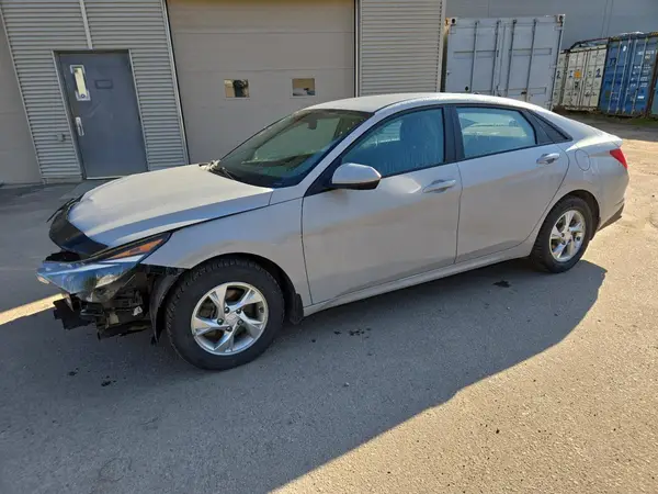 KMHLM4AG8NU227954 2022 HYUNDAI ELANTRA - Image 1