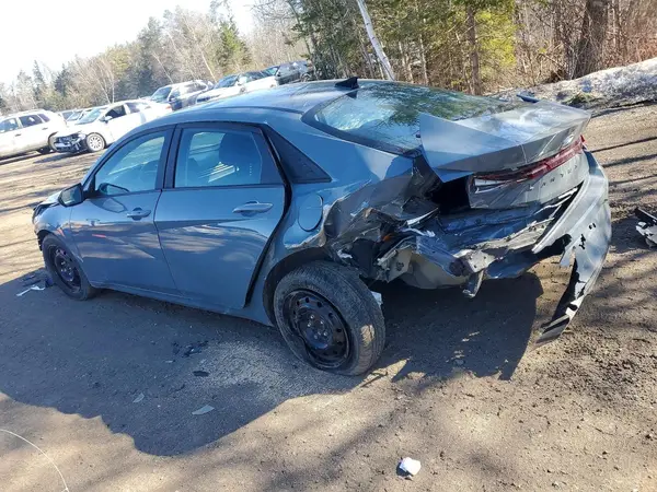 KMHLM4AG8NU243121 2022 HYUNDAI ELANTRA - Image 2
