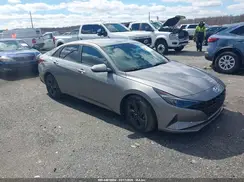 KMHLM4AG8NU243250 2022 HYUNDAI ELANTRA