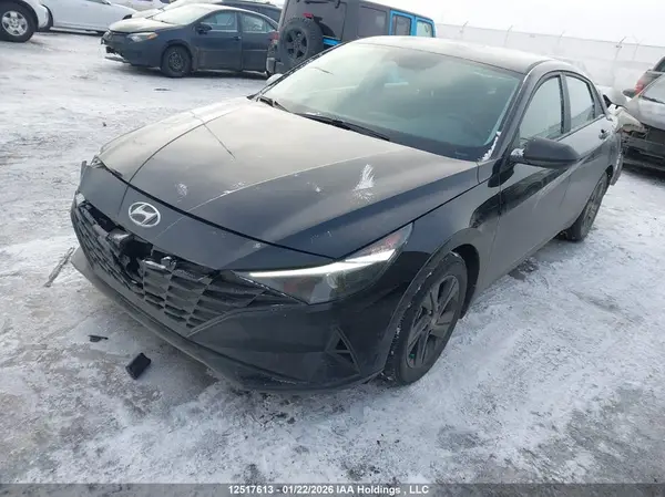 KMHLM4AG8NU243880 2022 HYUNDAI ELANTRA - Image 2