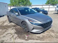 KMHLM4AG8NU254068 2022 HYUNDAI ELANTRA