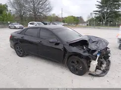KMHLM4AG8NU256323 2022 HYUNDAI ELANTRA