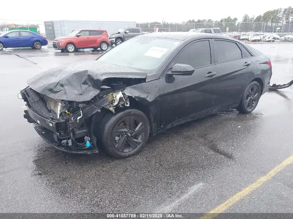 KMHLM4AG8NU256337 2022 HYUNDAI ELANTRA - Image 2