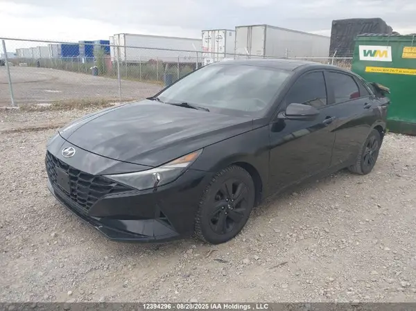 KMHLM4AG8NU256838 2022 HYUNDAI ELANTRA - Image 2