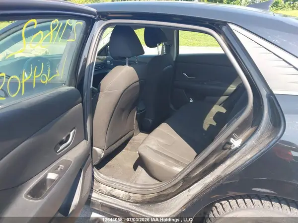 KMHLM4AG8NU291802 2022 HYUNDAI ELANTRA - Image 8